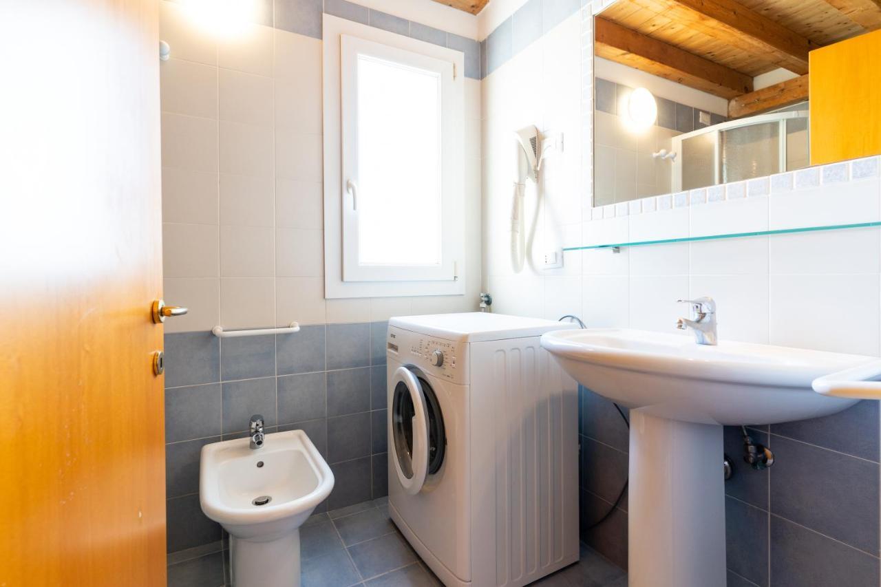 Maestrale Canova Apartments Caorle Extérieur photo