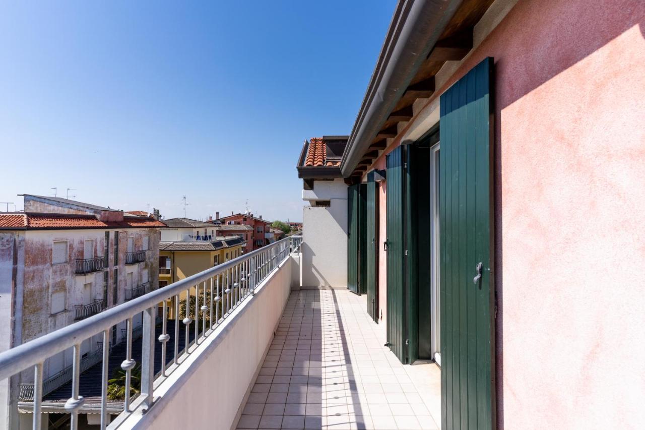 Maestrale Canova Apartments Caorle Extérieur photo
